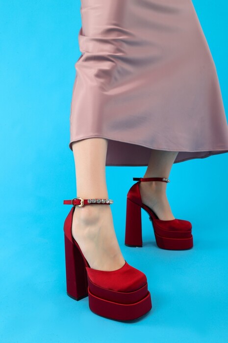 Donatella Kadın Platform... 2