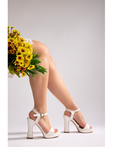 Linda Women's Platform Heeled Shoes White Mother of Pearl
