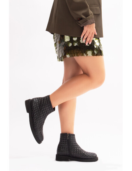 Rilla Genuine Leather Zipper Women's Quilted Boots Black