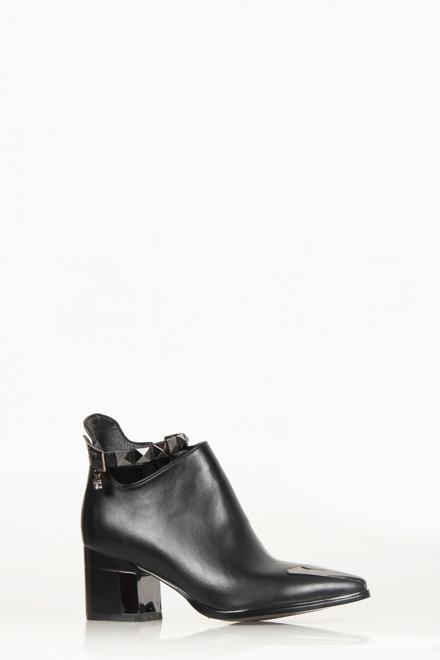 Marlo Women's Zipper Heeled Boots Black