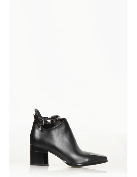 Marlo Women's Zipper Heeled Boots Black
