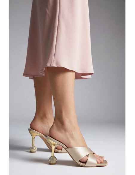 Sindirella Beige Satin Heeled Mule