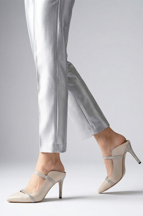 Mari Genuine Leather... 2